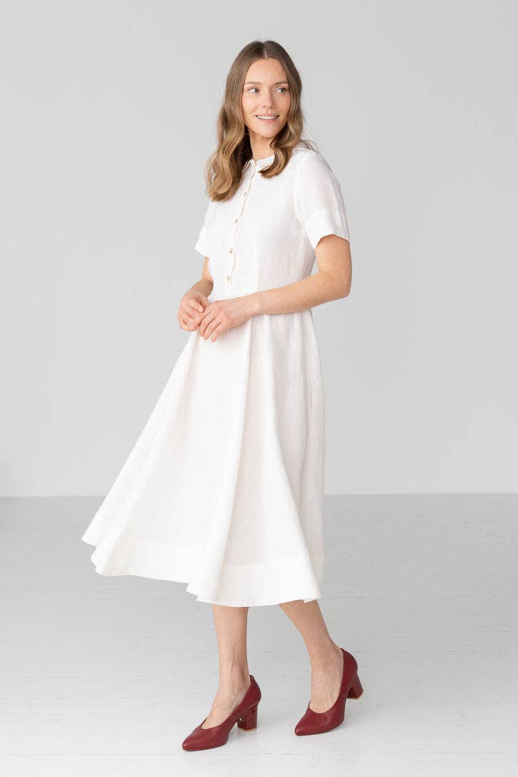 Classic – Short Sleeve Peter Pan Collar Linen Dress