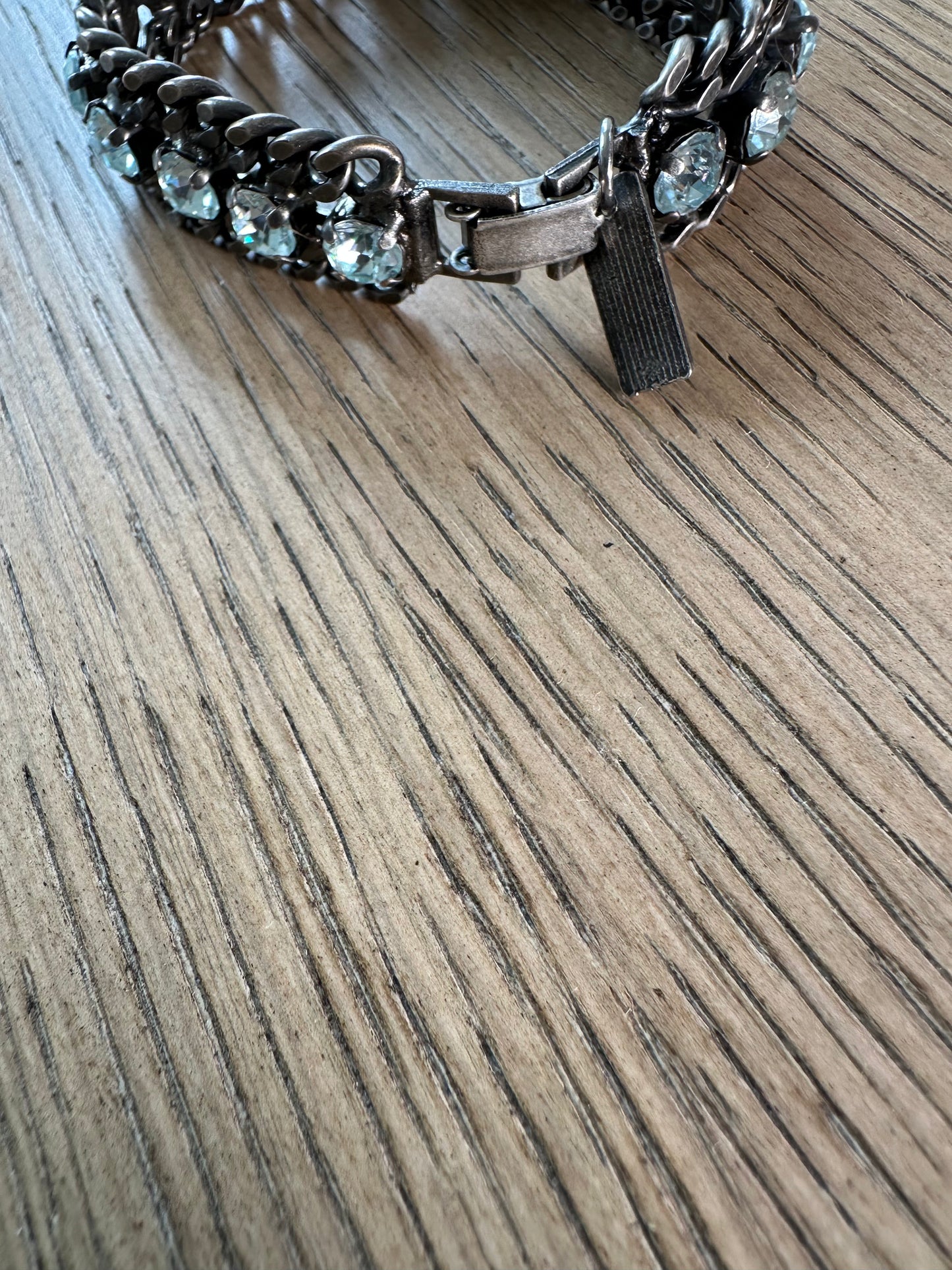 Brass Fitted Crystal Bracelet