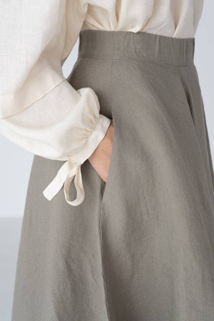 Classic – Full-Circle Linen Midi Skirt